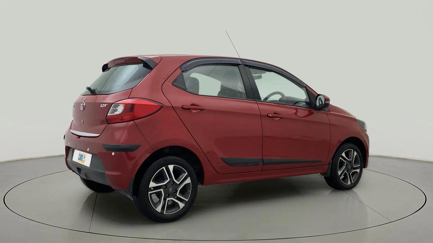 2019 Tata Tiago XZA PLUS PETROL, Petrol, Automatic, 23,996 km, Right Back Diagonal