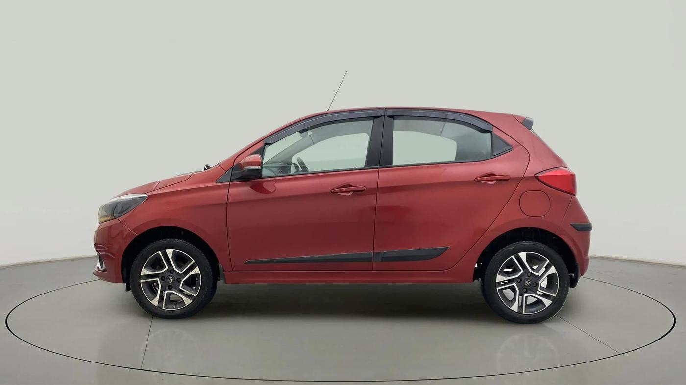 2019 Tata Tiago XZA PLUS PETROL, Petrol, Automatic, 23,996 km, Left Side