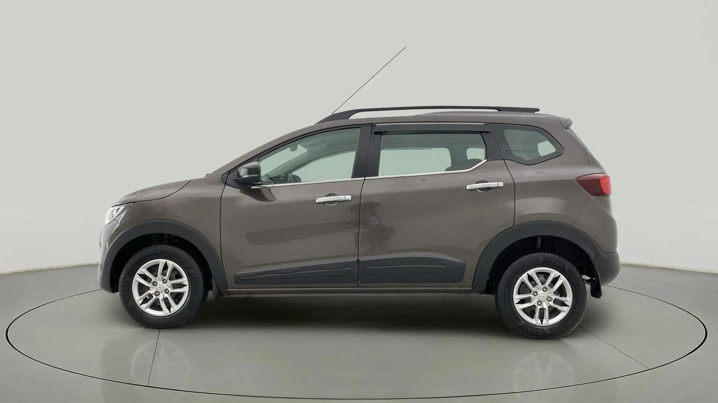 2023 Renault TRIBER RXT, Petrol, Manual, 15,118 km, Left Side