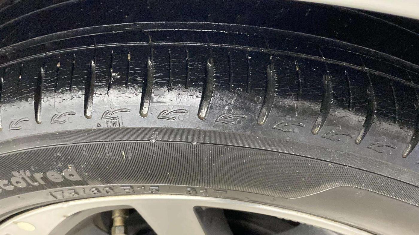 2019 Hyundai GRAND I10 NIOS ASTA 1.2 KAPPA VTVT, Petrol, Manual, 29,202 km, Right Rear Tyre Tread