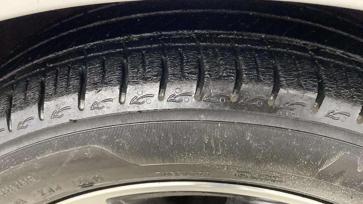 2019 Hyundai GRAND I10 NIOS ASTA 1.2 KAPPA VTVT, Petrol, Manual, 29,202 km, Right Front Tyre Tread