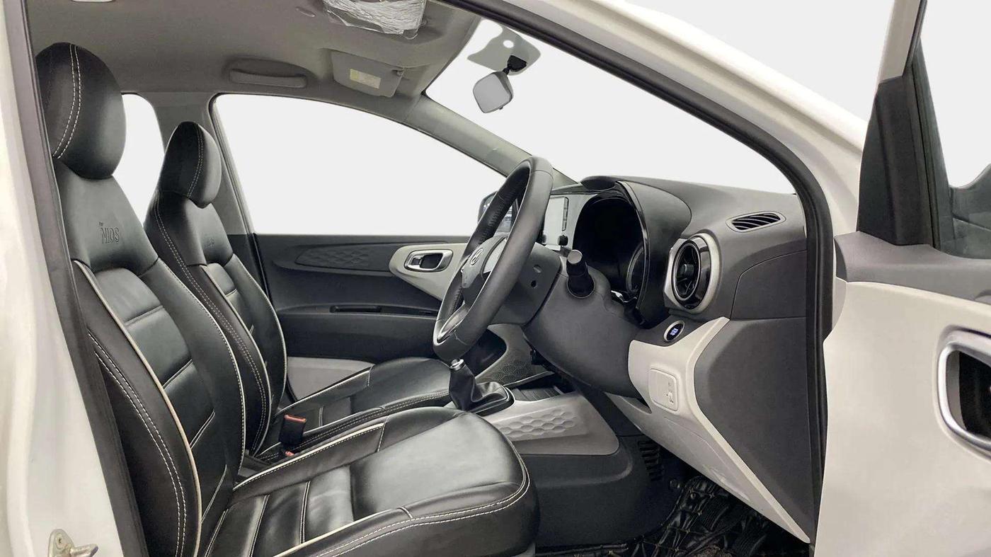2019 Hyundai GRAND I10 NIOS ASTA 1.2 KAPPA VTVT, Petrol, Manual, 29,202 km, Right Side Front Door Cabin