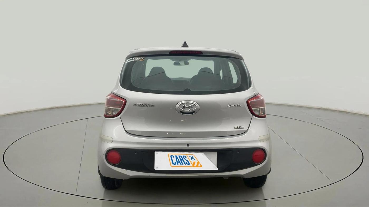 2017 Hyundai Grand i10 SPORTZ 1.2 KAPPA VTVT, Petrol, Manual, 49,186 km, Back/Rear