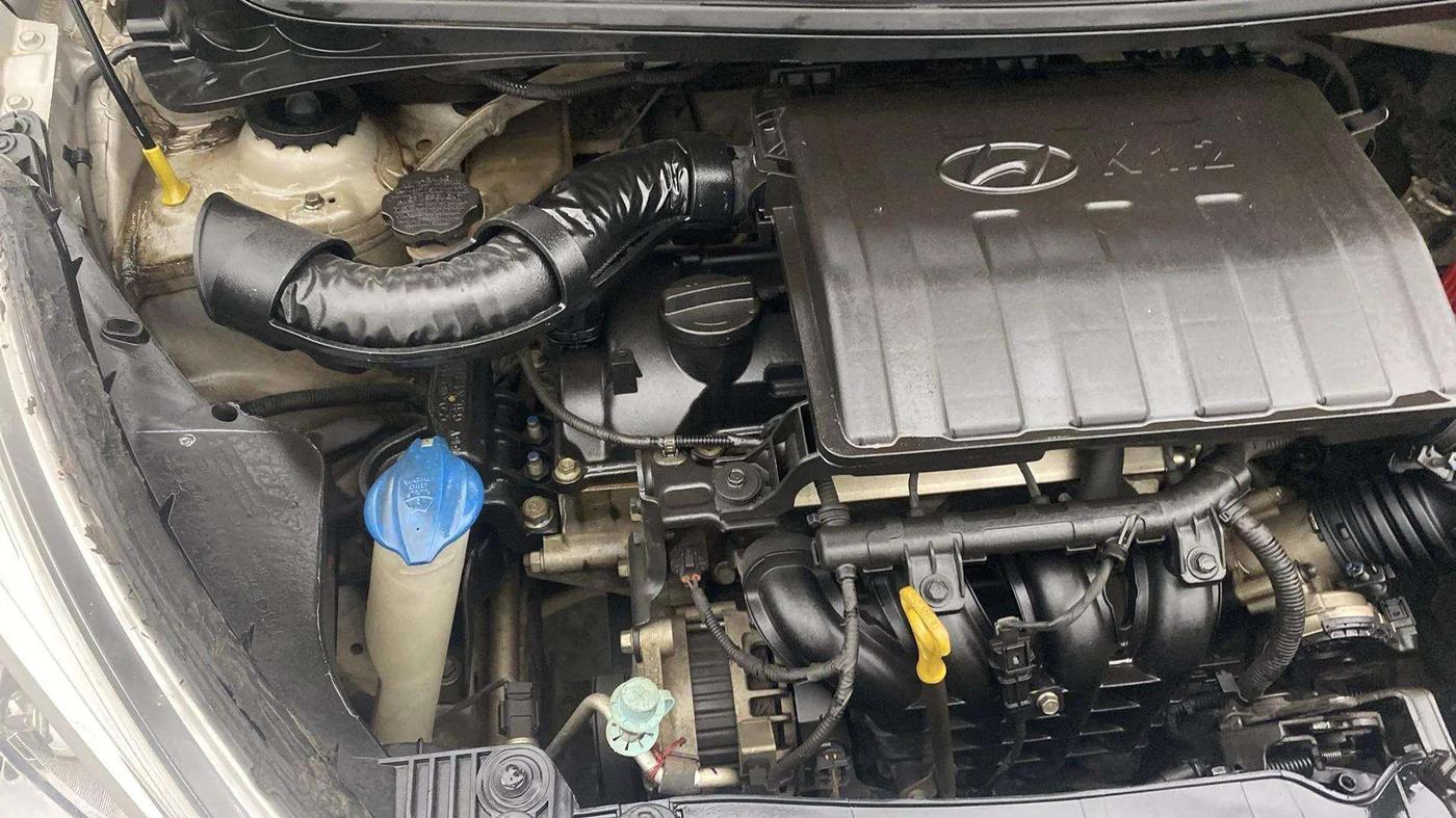 2017 Hyundai Grand i10 SPORTZ 1.2 KAPPA VTVT, Petrol, Manual, 49,186 km, Engine View - Right