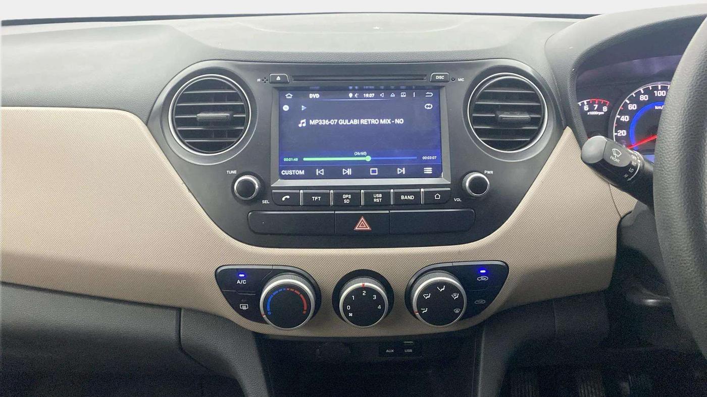 2017 Hyundai Grand i10 SPORTZ 1.2 KAPPA VTVT, Petrol, Manual, 49,186 km, Air Conditioner