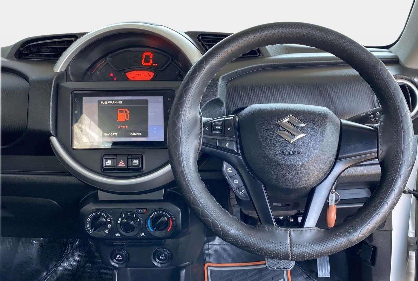 2022 Maruti S PRESSO VXI PLUS AMT, Petrol, Automatic, 20,403 km, Steering Wheel Close Up