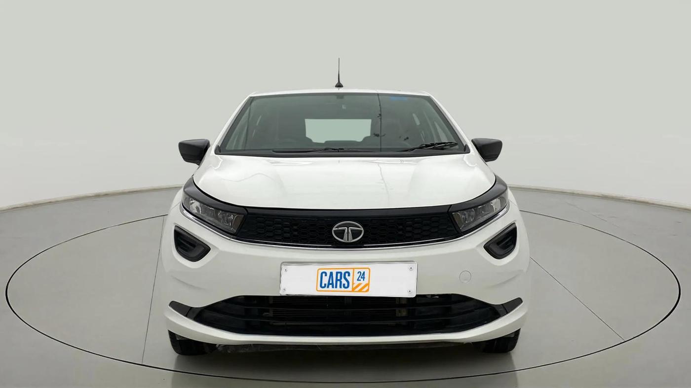 2023 Tata ALTROZ XM PLUS CNG, CNG, Manual, 35,216 km, Front