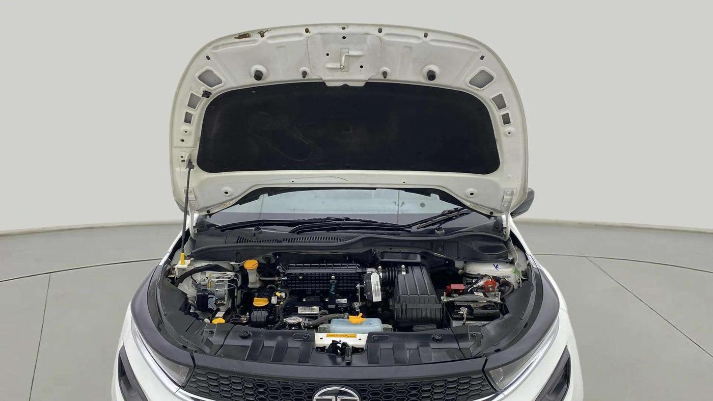2023 Tata ALTROZ XM PLUS CNG, CNG, Manual, 35,216 km, Open Bonet