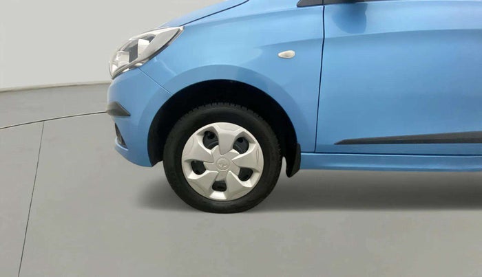 2016 Tata Tiago XT PETROL, Petrol, Manual, 38,554 km, Left Front Wheel