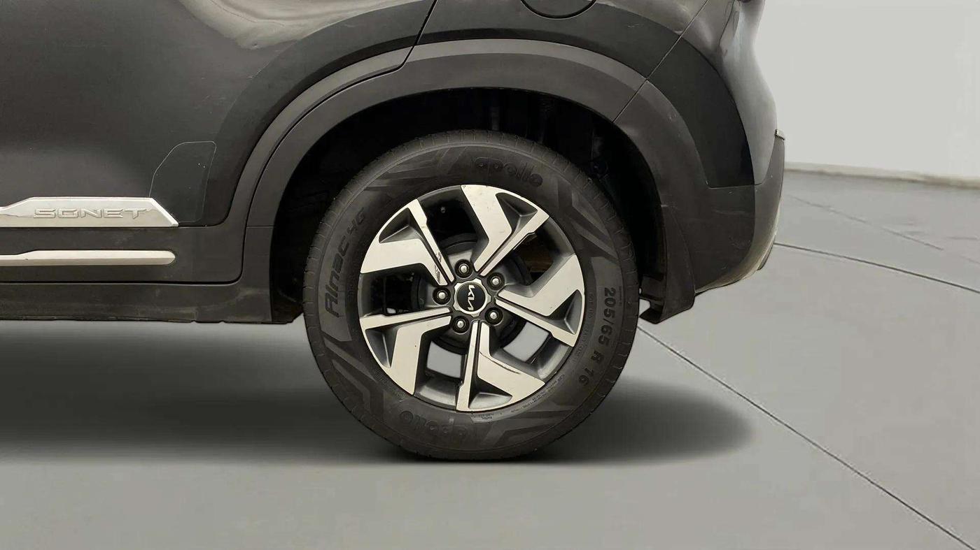 2021 KIA SONET HTX 1.0 IMT, Petrol, Manual, 60,297 km, Left Rear Wheel