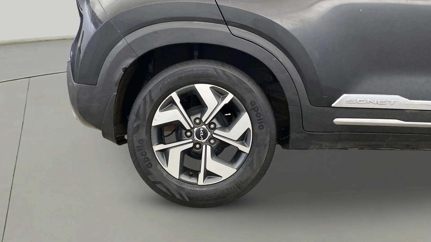 2021 KIA SONET HTX 1.0 IMT, Petrol, Manual, 60,297 km, Right Rear Wheel