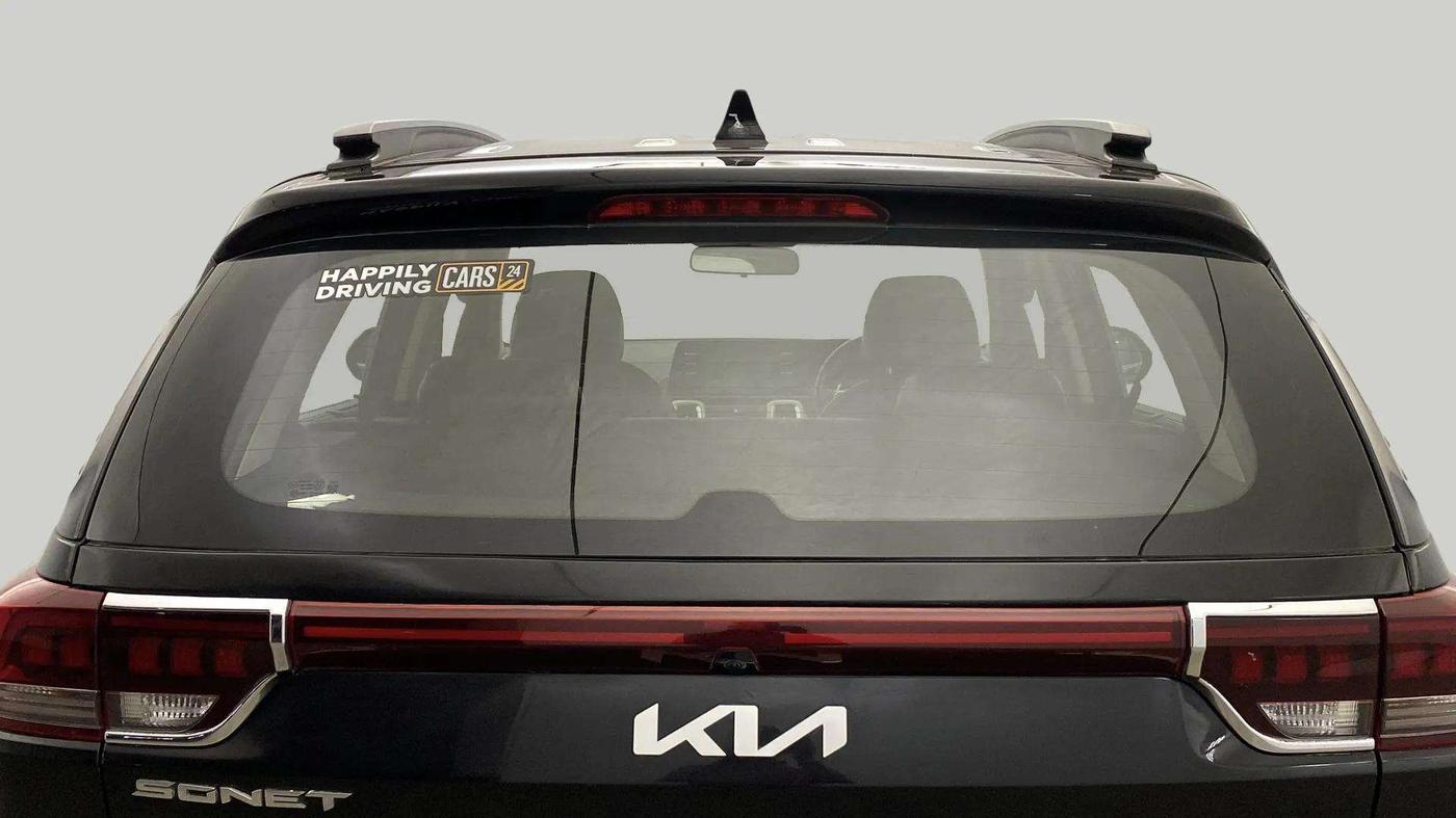 2021 KIA SONET HTX 1.0 IMT, Petrol, Manual, 60,297 km, Rear Windshield