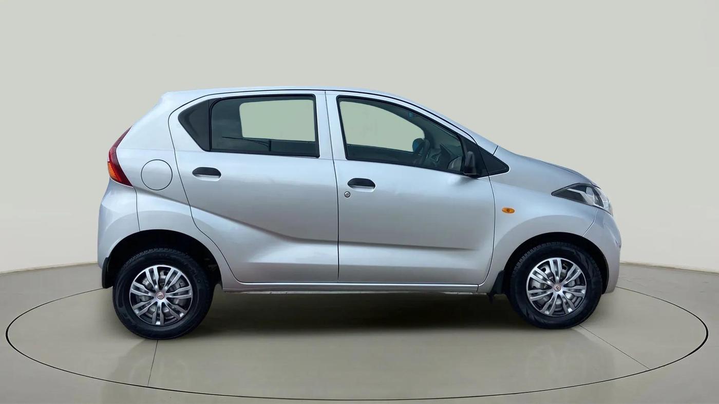2018 Datsun Redi Go A, Petrol, Manual, 56,682 km, Right Side View
