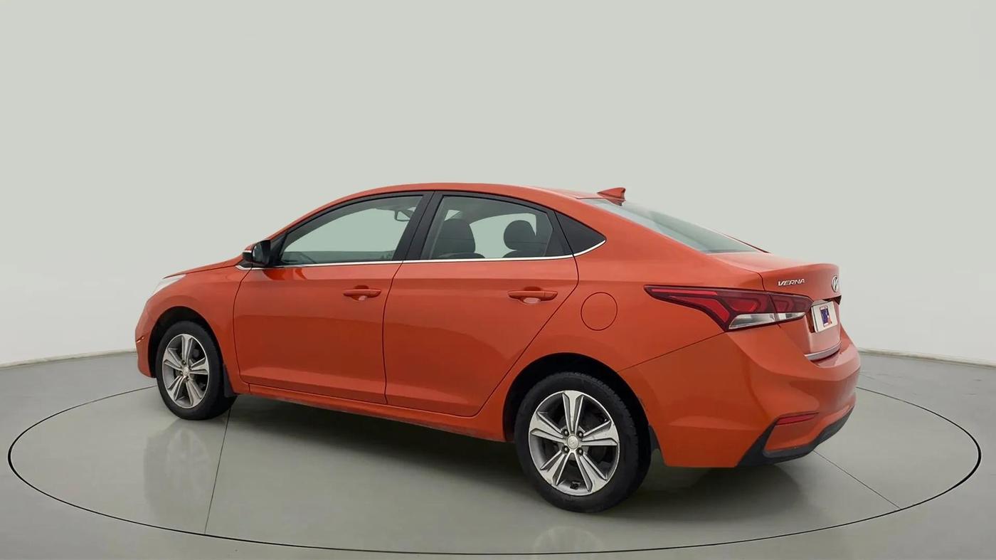 2018 Hyundai Verna 1.6 VTVT SX, Petrol, Manual, 41,497 km, Left Back Diagonal