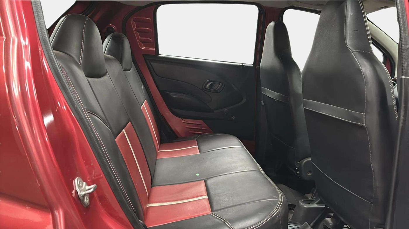 2017 Datsun Redi Go T(O) 0.8L LIMITED EDITION, Petrol, Manual, 64,834 km, Right Side Rear Door Cabin