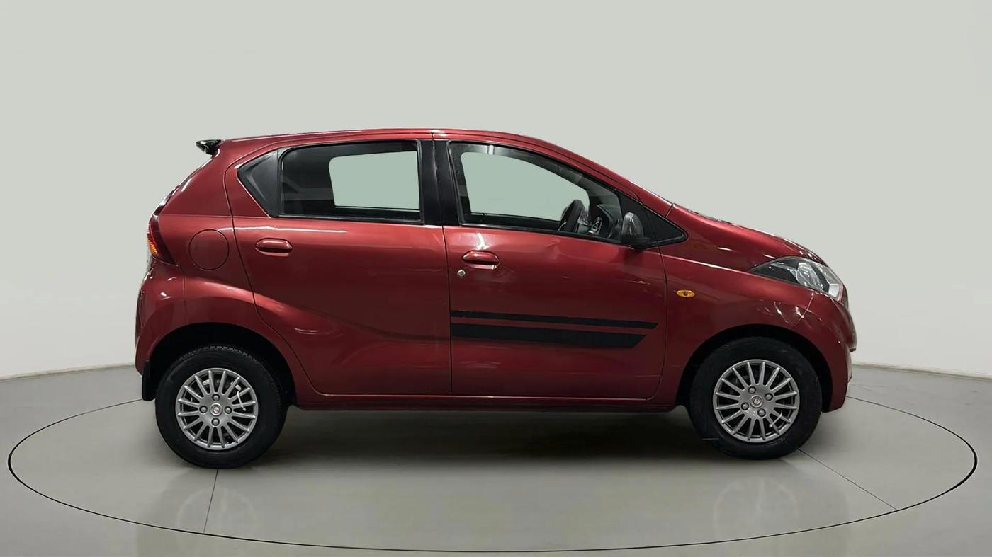 2017 Datsun Redi Go T(O) 0.8L LIMITED EDITION, Petrol, Manual, 64,834 km, Right Side View