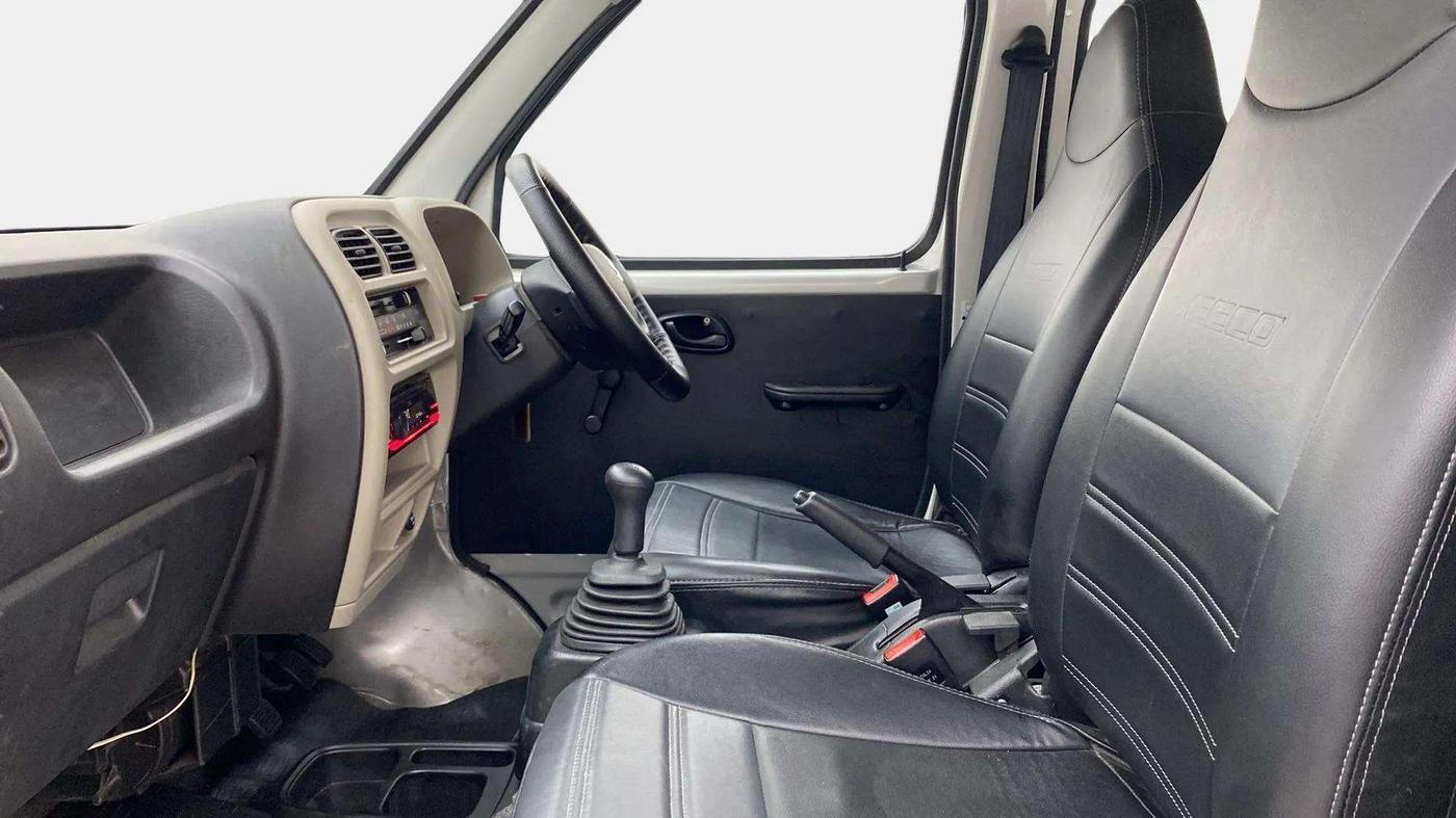 2021 Maruti Eeco 7 STR, Petrol, Manual, 9,215 km, Right Side Front Door Cabin