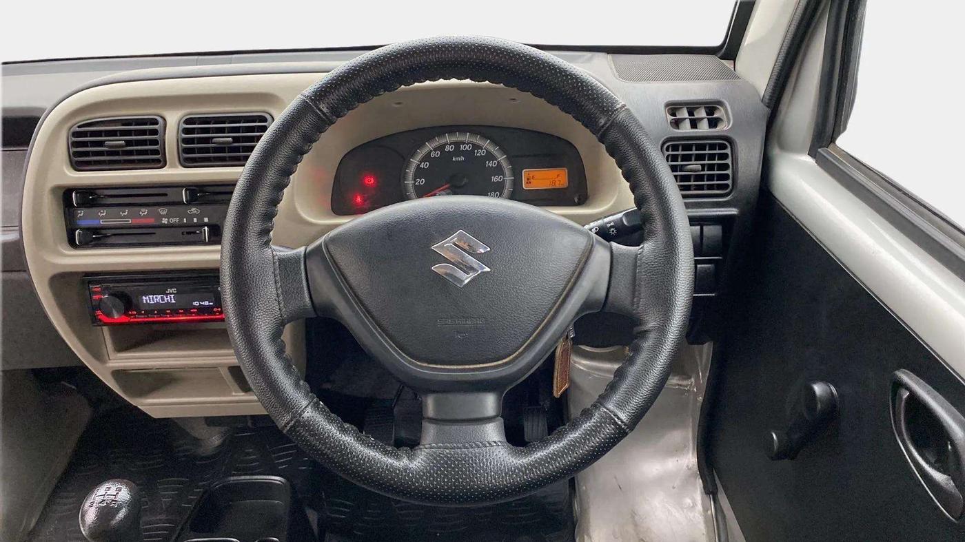 2021 Maruti Eeco 7 STR, Petrol, Manual, 9,215 km, Steering Wheel Close Up