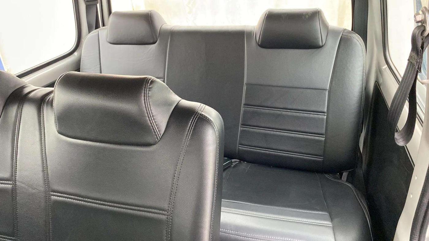 2021 Maruti Eeco 7 STR, Petrol, Manual, 9,215 km, Third Seat Row ( optional )