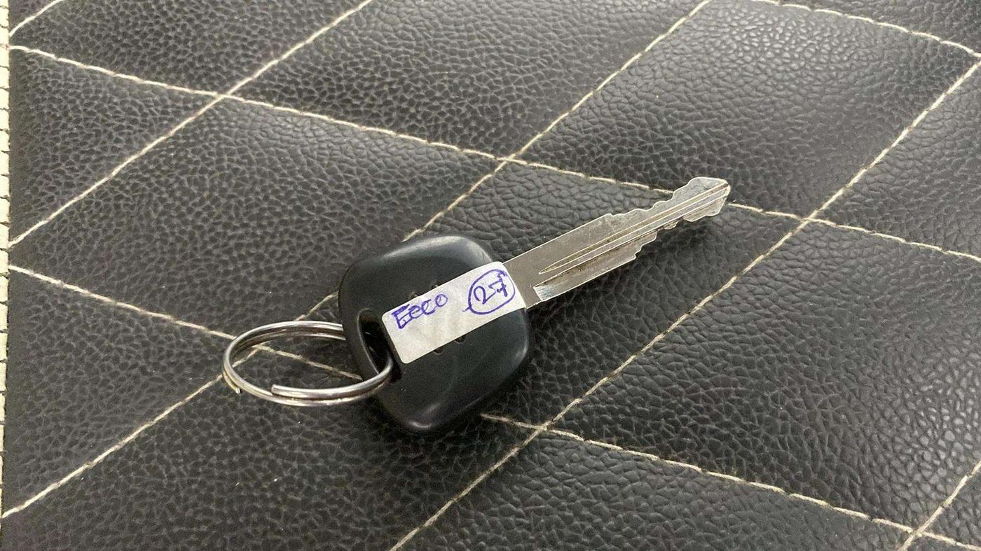 2020 Maruti Eeco 7 STR, Petrol, Manual, 33,361 km, Key Close Up