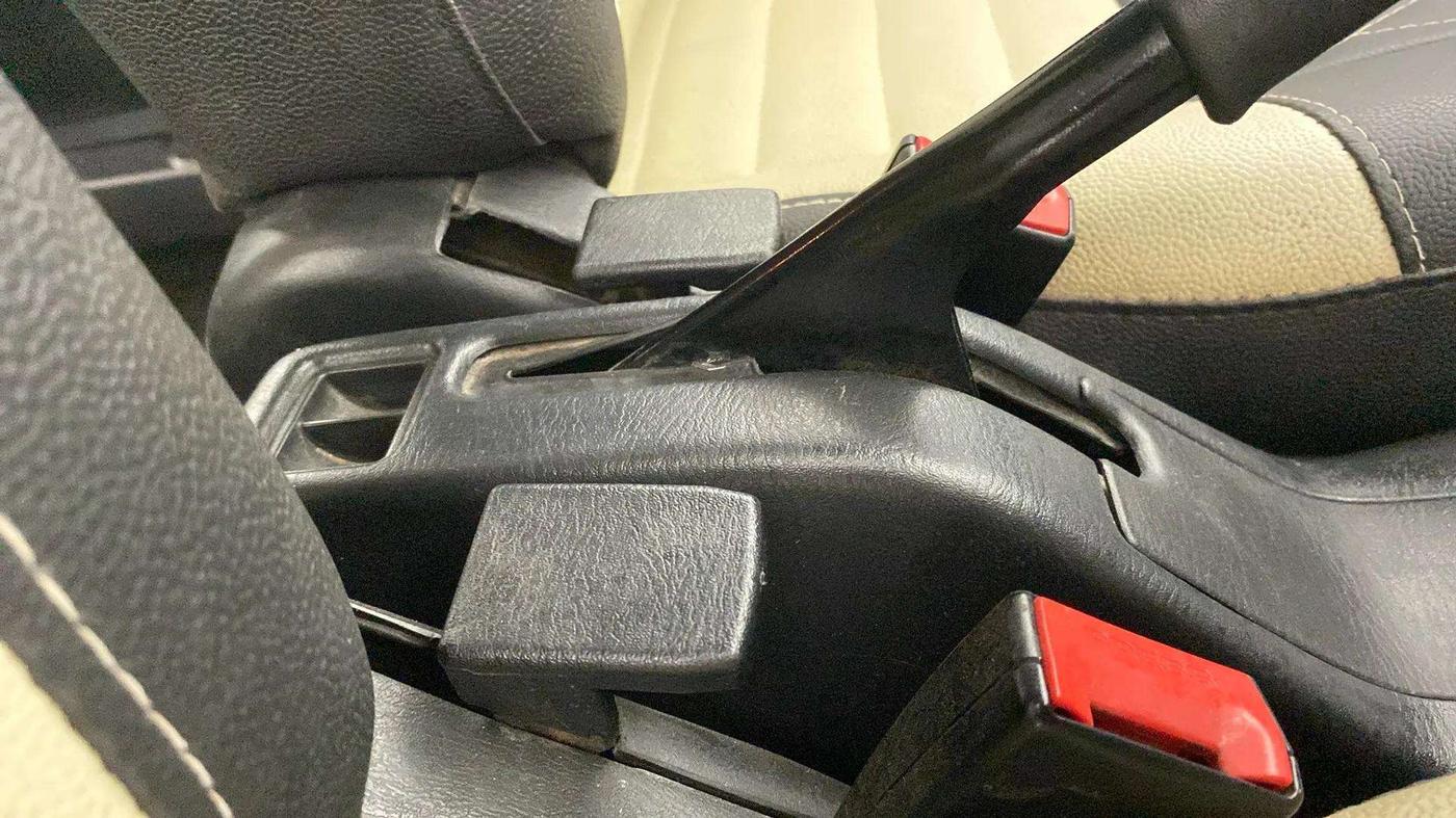 2020 Maruti Eeco 7 STR, Petrol, Manual, 33,361 km, Driver Side Adjustment Panel