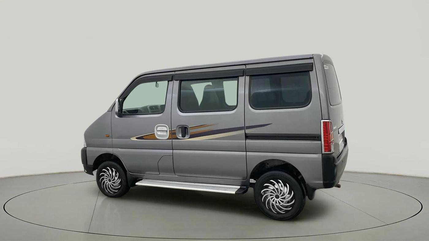 2020 Maruti Eeco 7 STR, Petrol, Manual, 33,361 km, Left Back Diagonal