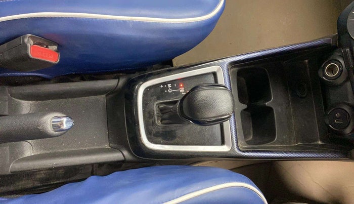 2019 Maruti Swift VXI AMT, Petrol, Automatic, 78,173 km, Gear Lever