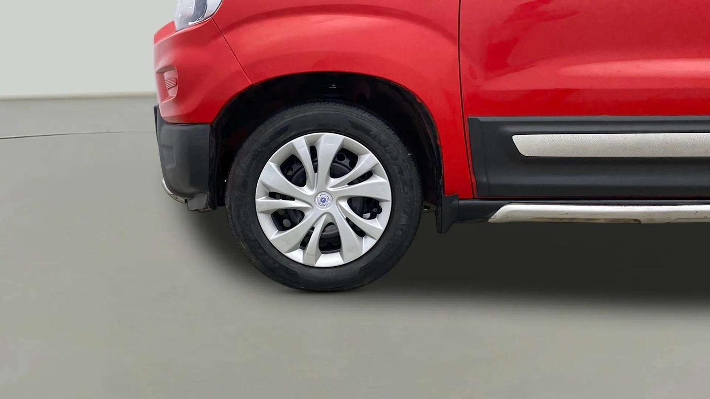 2021 Maruti S PRESSO VXI CNG, CNG, Manual, 62,766 km, Left Front Wheel