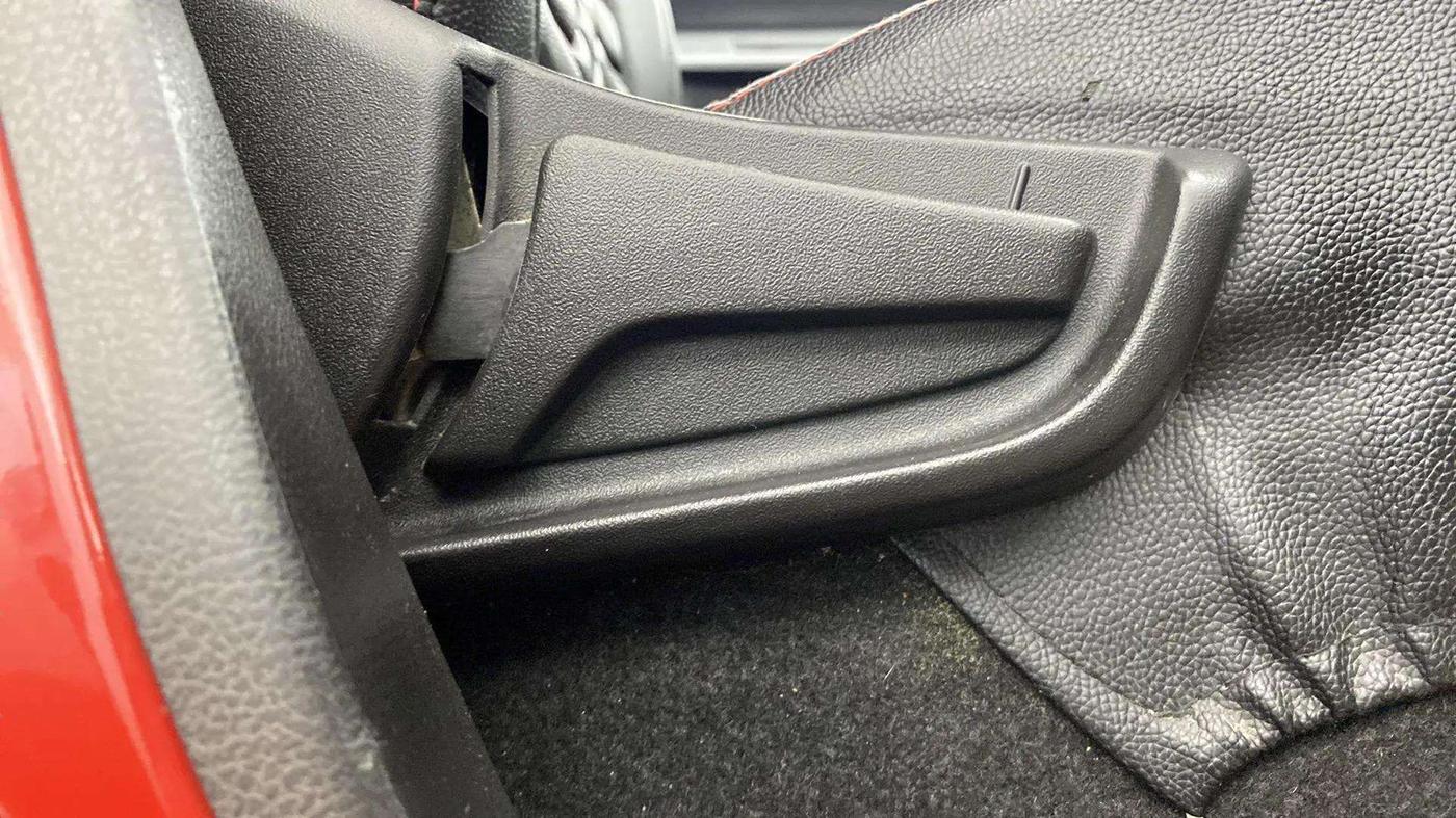 2021 Maruti S PRESSO VXI CNG, CNG, Manual, 62,766 km, Driver Side Adjustment Panel