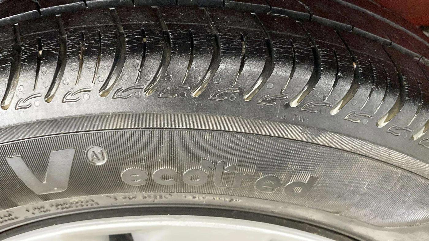 2021 Maruti S PRESSO VXI CNG, CNG, Manual, 62,766 km, Right Front Tyre Tread