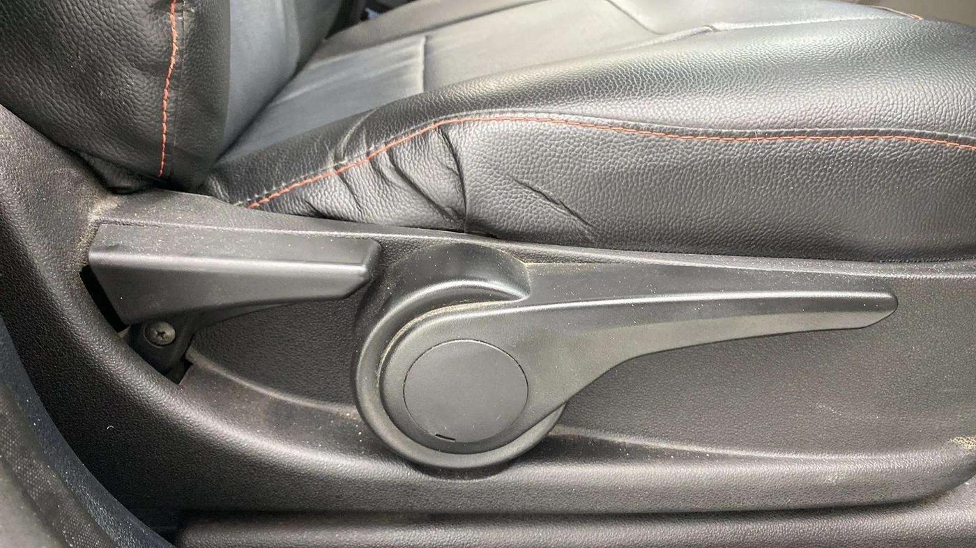2020 Tata Tiago XZA PLUS PETROL, Petrol, Automatic, 25,408 km, Driver Side Adjustment Panel