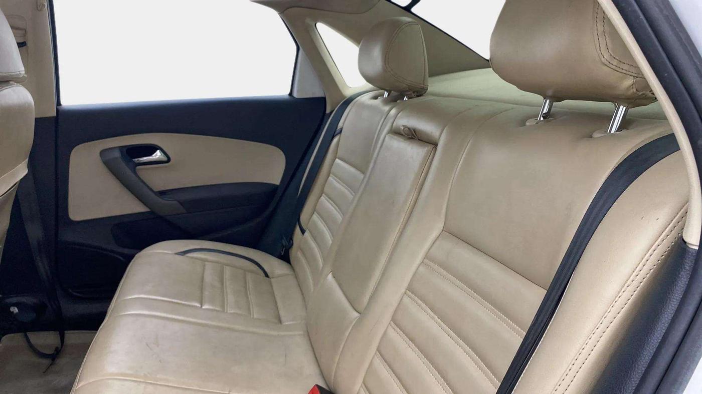 2020 Skoda Rapid ACTIVE 1.0 TSI, Petrol, Manual, 58,579 km, Right Side Rear Door Cabin