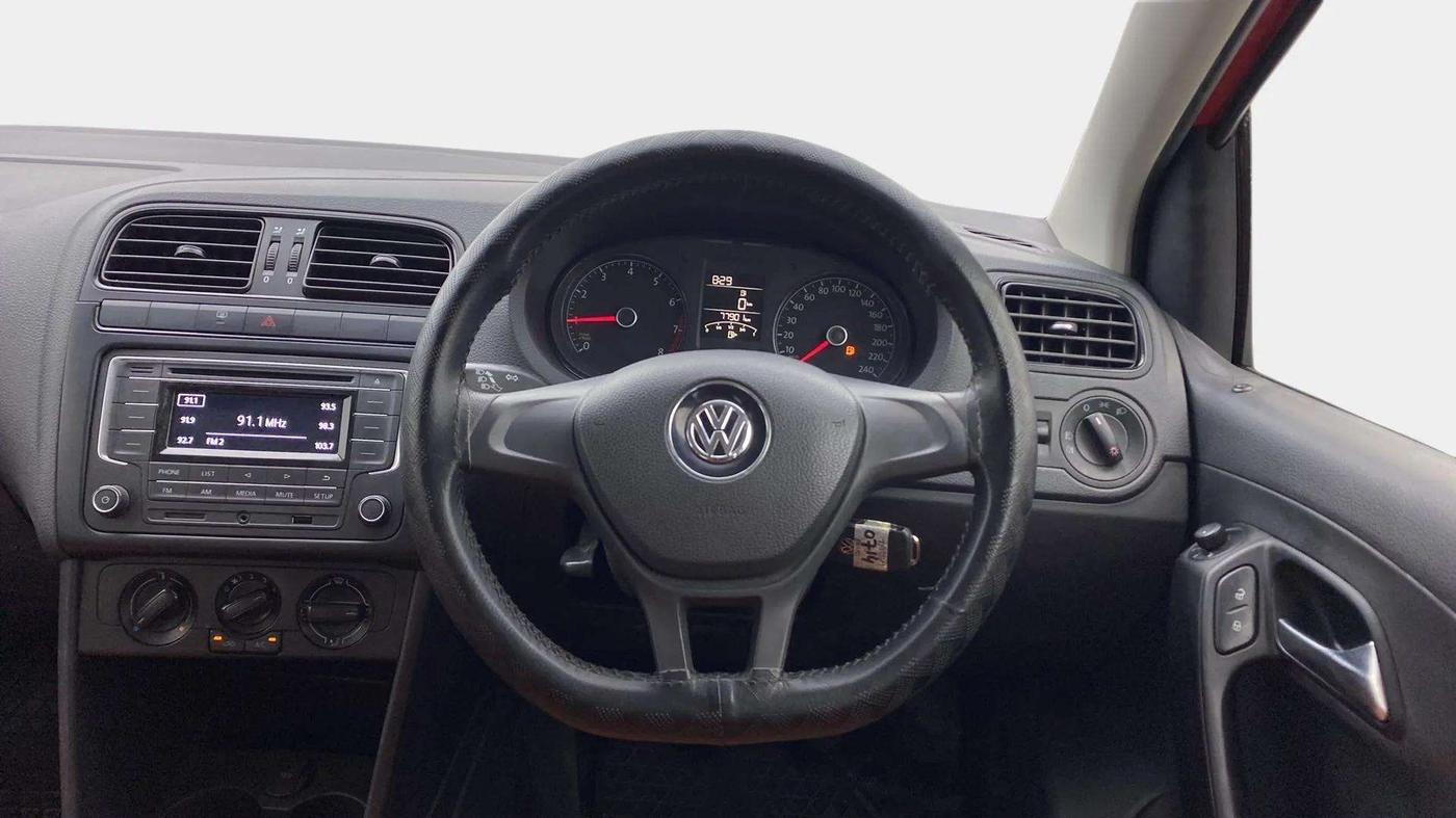 2021 Volkswagen Polo COMFORTLINE 1.0L MPI, Petrol, Manual, 77,996 km, Steering Wheel Close Up