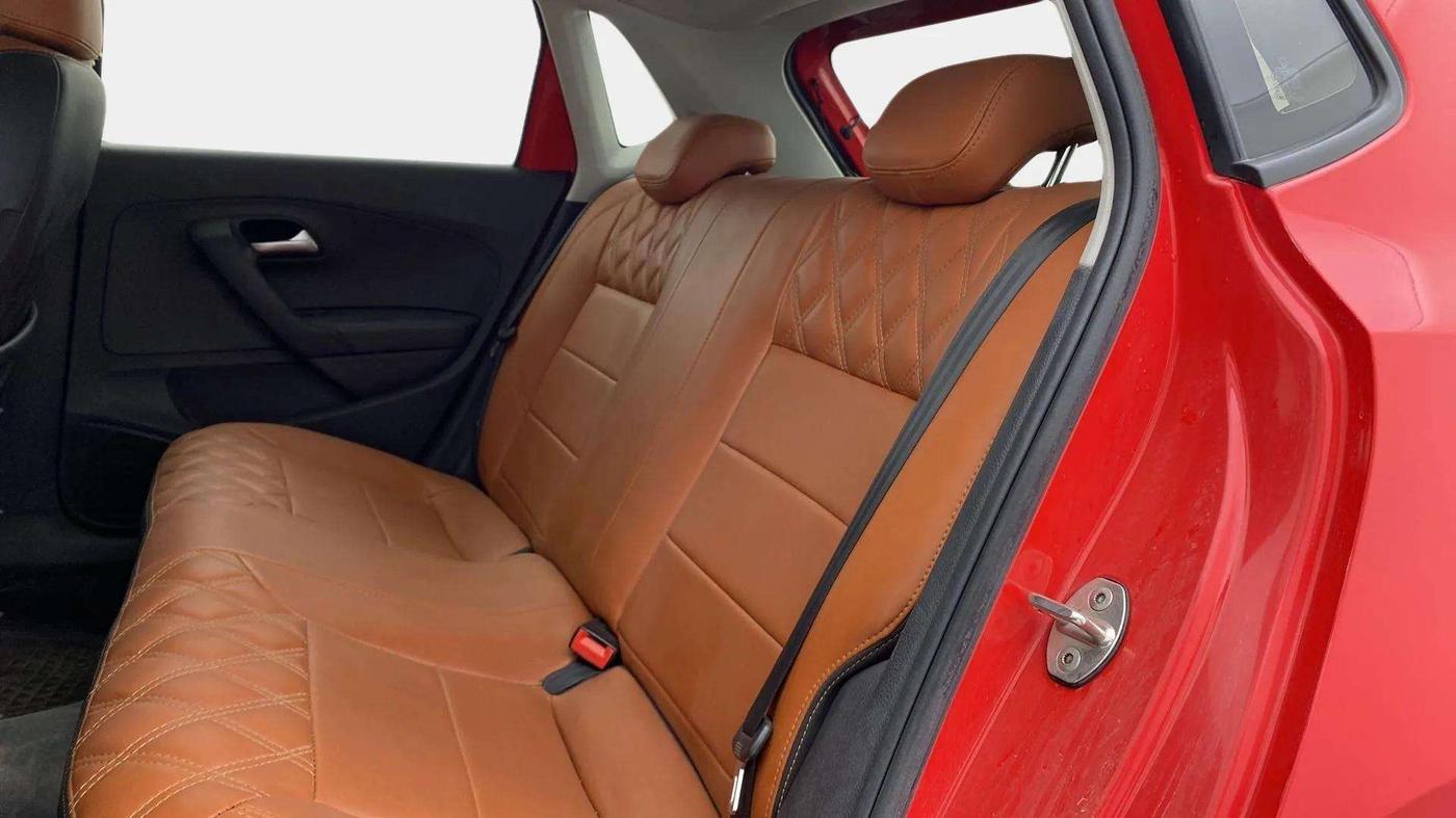 2021 Volkswagen Polo COMFORTLINE 1.0L MPI, Petrol, Manual, 77,996 km, Right Side Rear Door Cabin