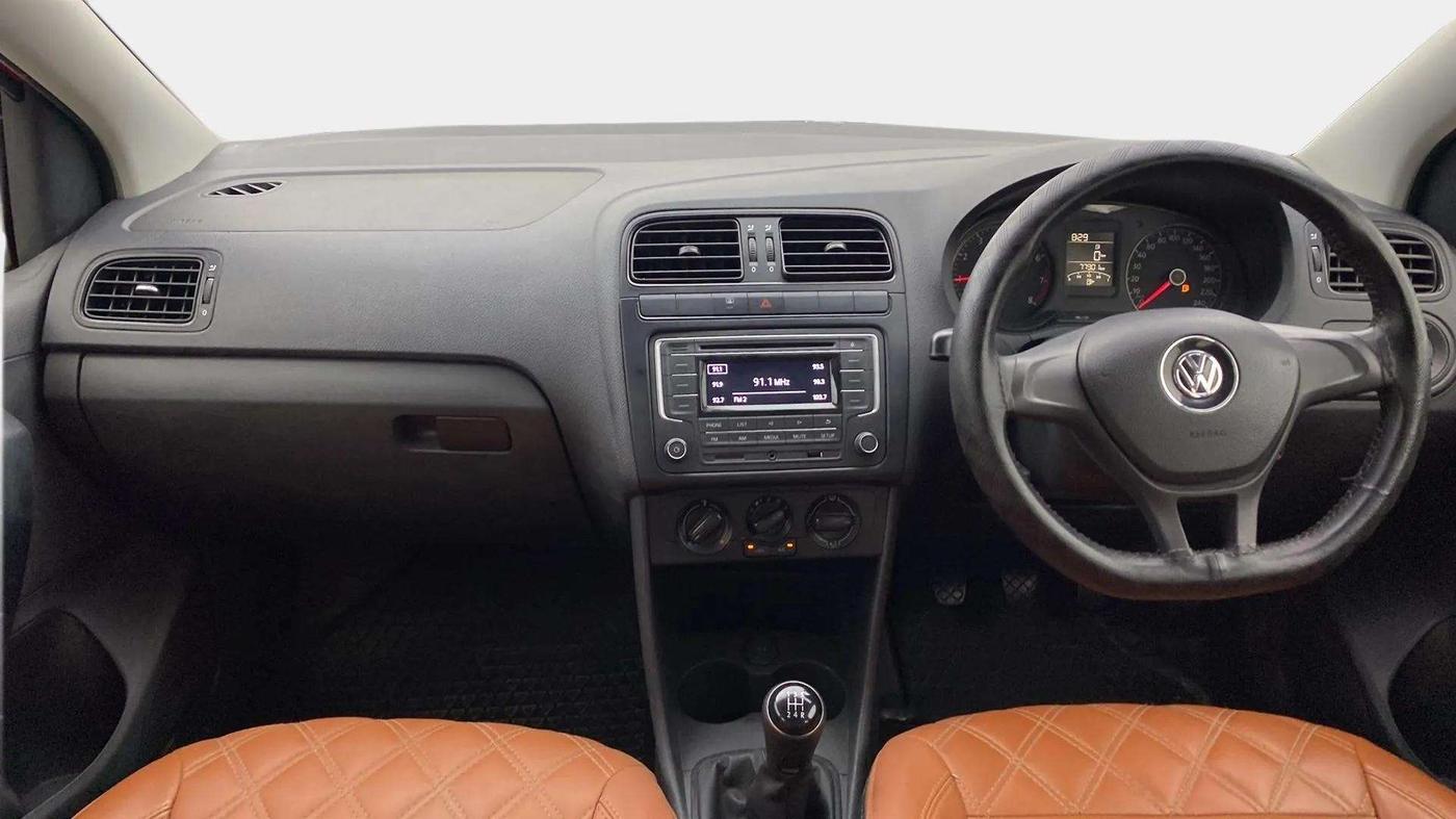 2021 Volkswagen Polo COMFORTLINE 1.0L MPI, Petrol, Manual, 77,996 km, Dashboard