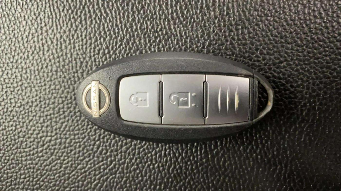 2022 Nissan MAGNITE XV TURBO CVT, Petrol, Automatic, 45,641 km, Key Close Up