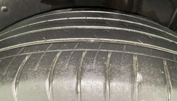 2021 MG HECTOR SHARP 1.5 PETROL CVT, Petrol, Automatic, 35,795 km, Left Rear Tyre Tread