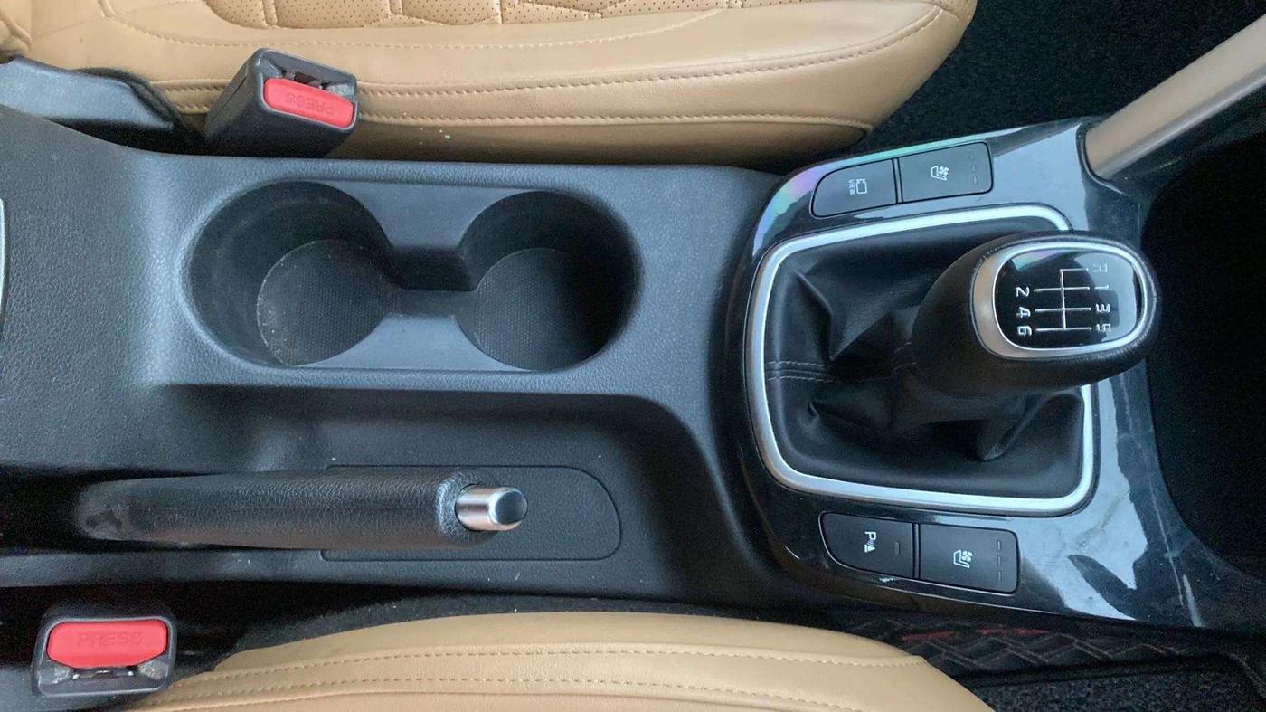 2021 KIA SELTOS HTX PLUS 1.5 DIESEL, Diesel, Manual, 64,883 km, Gear Lever