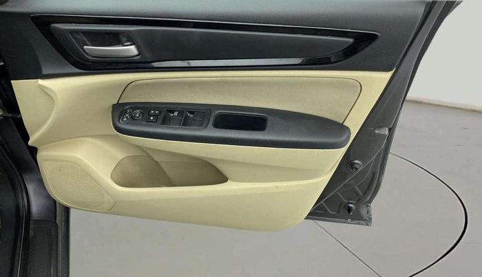 2019 Honda Amaze 1.2L I-VTEC S, Petrol, Manual, 25,376 km, Driver Side Door Panels Control