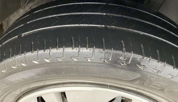 2019 Honda Amaze 1.2L I-VTEC S, Petrol, Manual, 25,376 km, Right Front Tyre Tread
