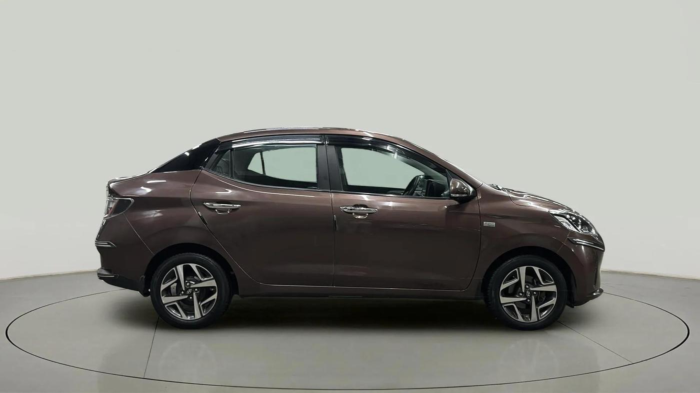 2020 Hyundai AURA SX PLUS 1.2 AMT, Petrol, Automatic, 18,808 km, Right Side View