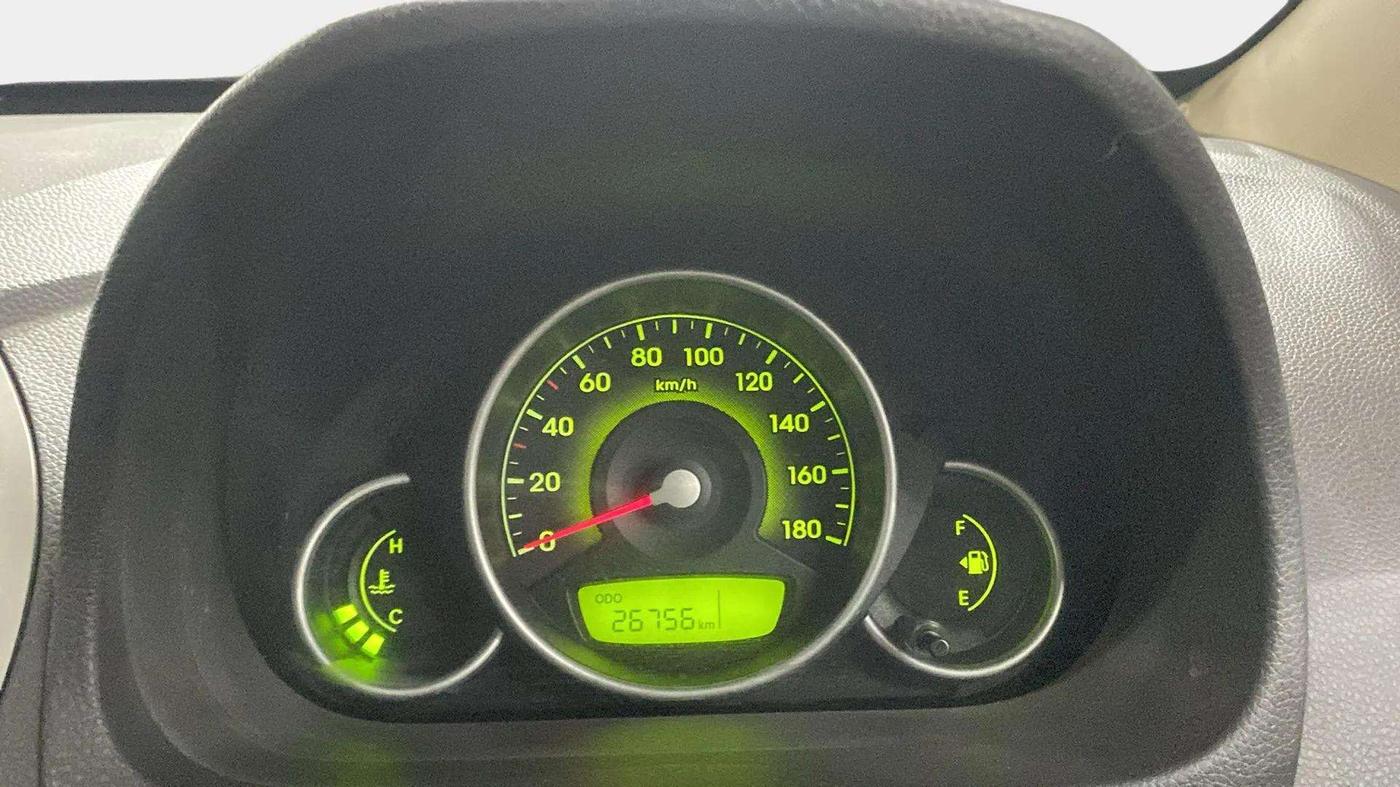 2013 Hyundai Eon MAGNA +, Petrol, Manual, 26,926 km, Odometer Image