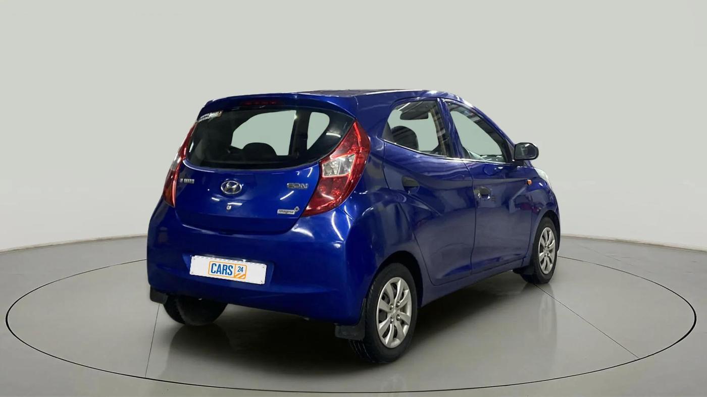 2013 Hyundai Eon MAGNA +, Petrol, Manual, 26,926 km, Right Back Diagonal