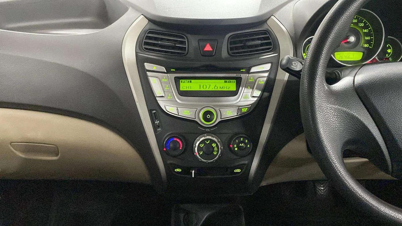 2013 Hyundai Eon MAGNA +, Petrol, Manual, 26,926 km, Air Conditioner