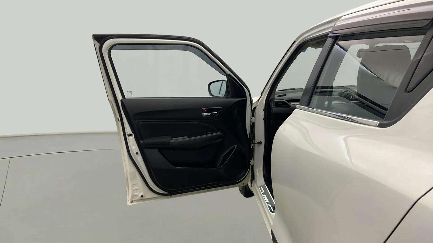 2019 Maruti Swift VXI, Petrol, Manual, 25,504 km, LHS Front Door