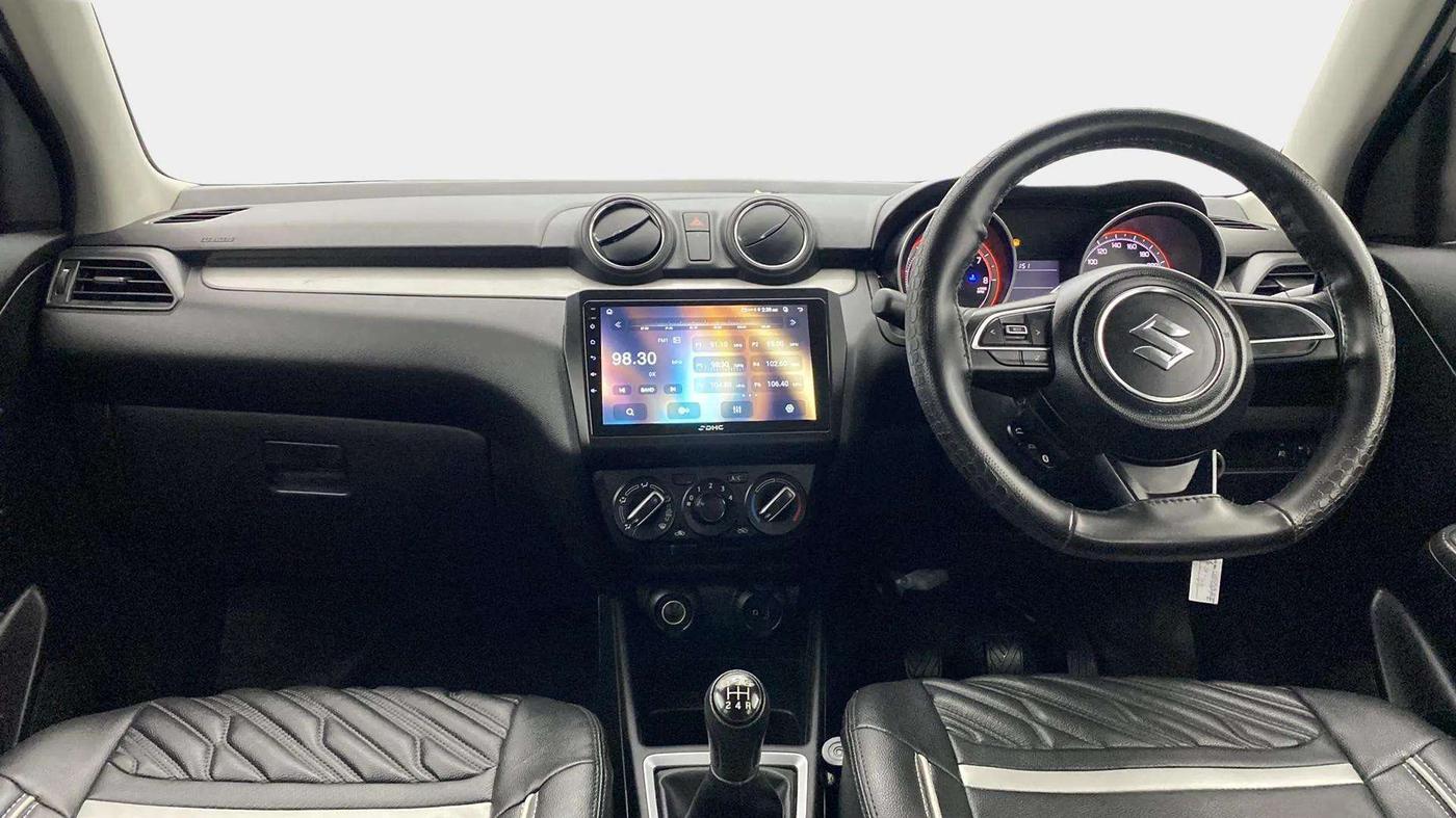 2019 Maruti Swift VXI, Petrol, Manual, 25,504 km, Dashboard