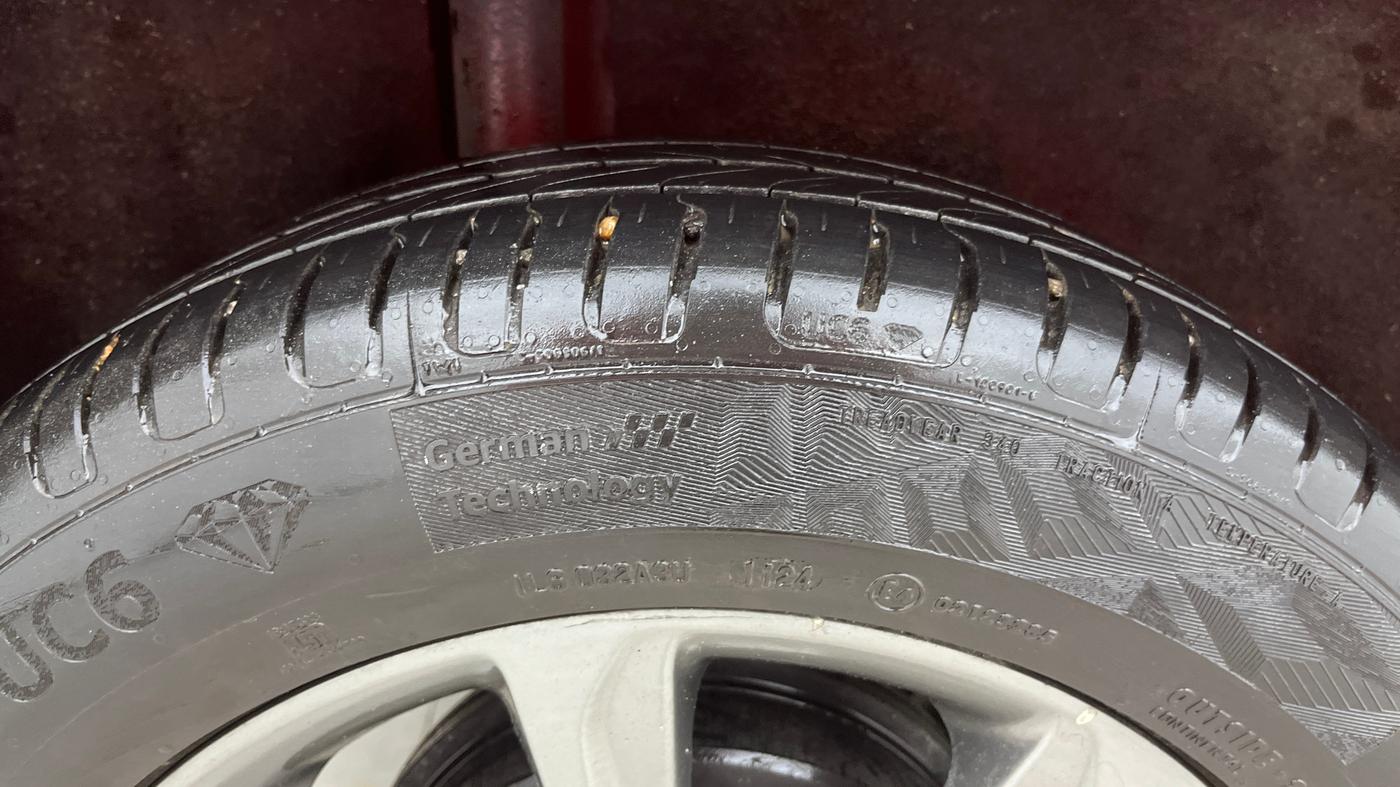 2019 Ford Ecosport TITANIUM 1.5L DIESEL, Diesel, Manual, 90,436 km, Right Rear Tyre Tread