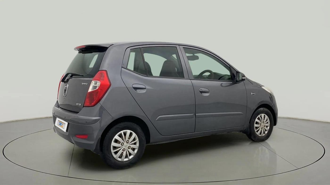 2013 Hyundai i10 SPORTZ 1.2, Petrol, Manual, 77,177 km, Right Back Diagonal