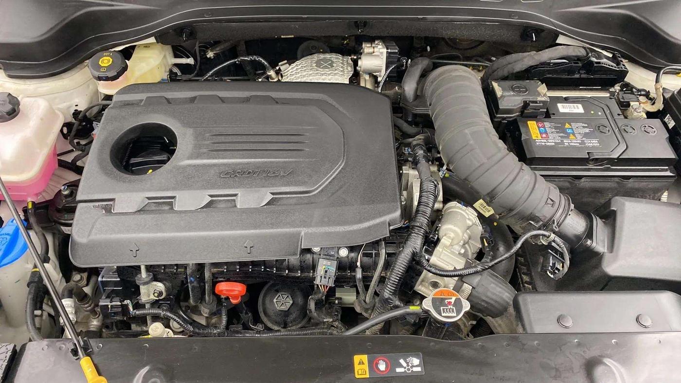 2023 KIA SONET HTX 1.5 DIESEL IMT, Diesel, Manual, 14,110 km, Engine View
