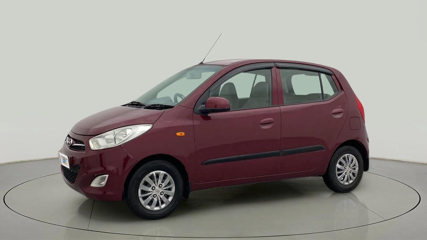 2016 Hyundai i10 SPORTZ 1.1, Petrol, Manual, 70,377 km, Left Front Diagonal